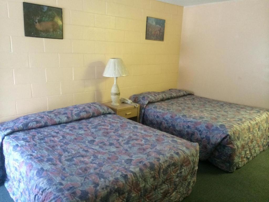 Road Runner Motel Merritt Eksteriør bilde